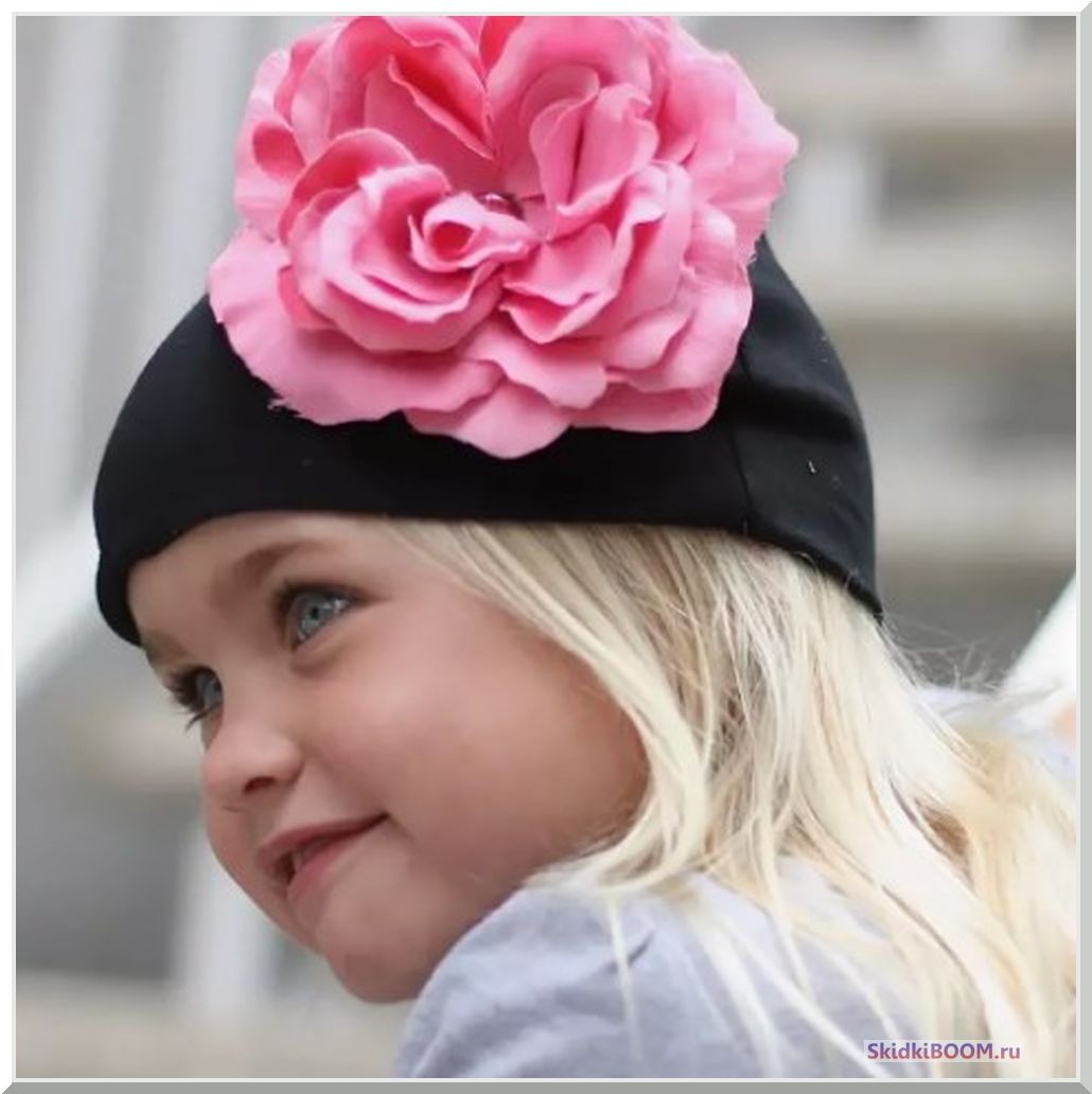 Модная шапка для девочек
